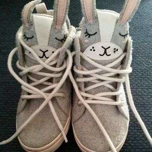 Girls grey bunny sneakers